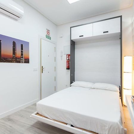Plaza Mayor Apartment Мадрид Экстерьер фото